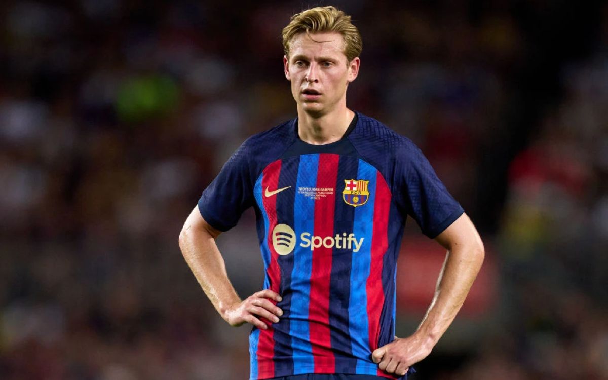 FC Barcelona Threatens Legal Action Against Frenkie De Jong